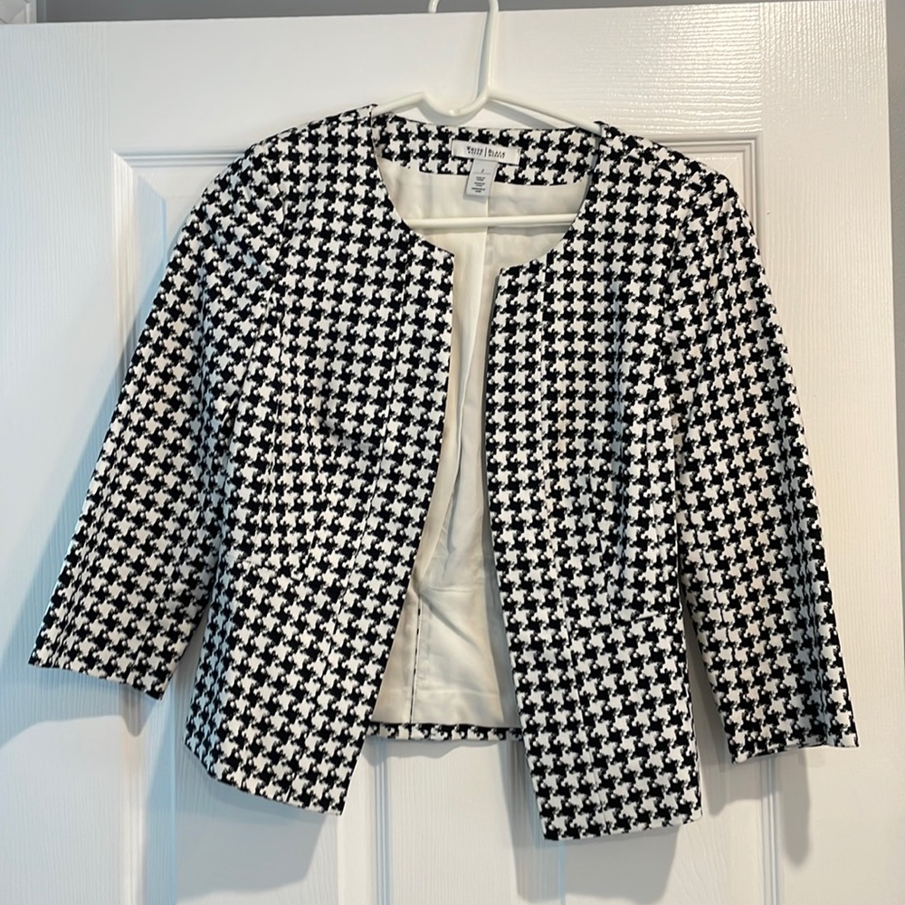 Like New Barely used WHBM Blazer Jacket
